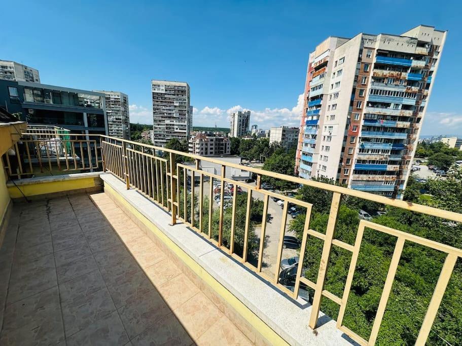 Student Town 1Bdr Apt صوفيا المظهر الخارجي الصورة